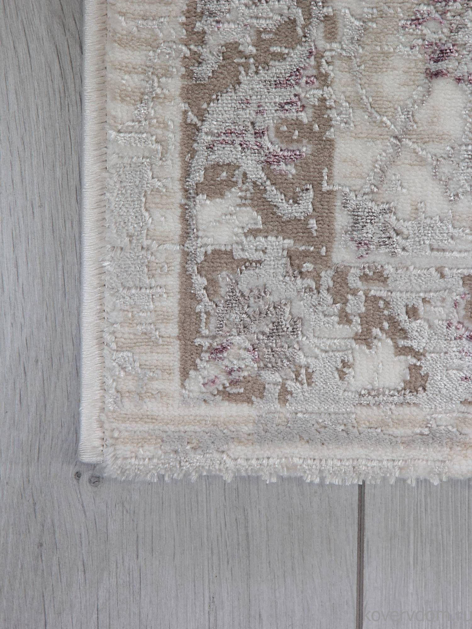 Ковер LILY 9312A S.WHITE / P.LILAC